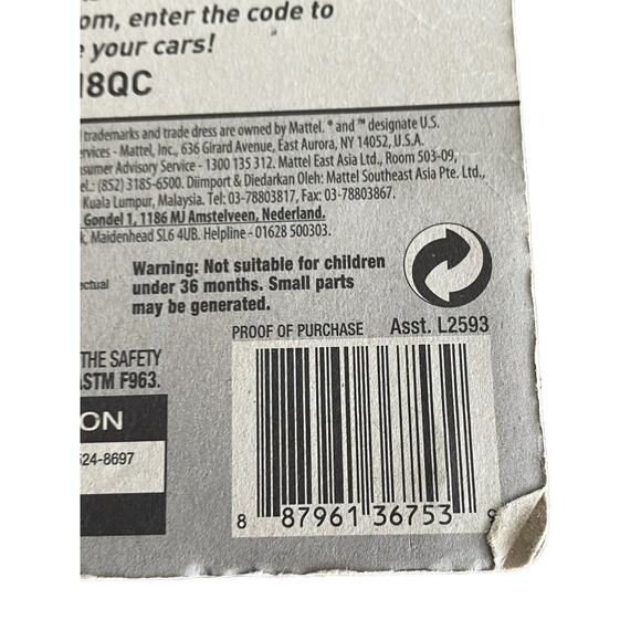 Tesla Model X Hot Wheels White Factory Fresh 97/365 New In Package - Picture 6 of 6